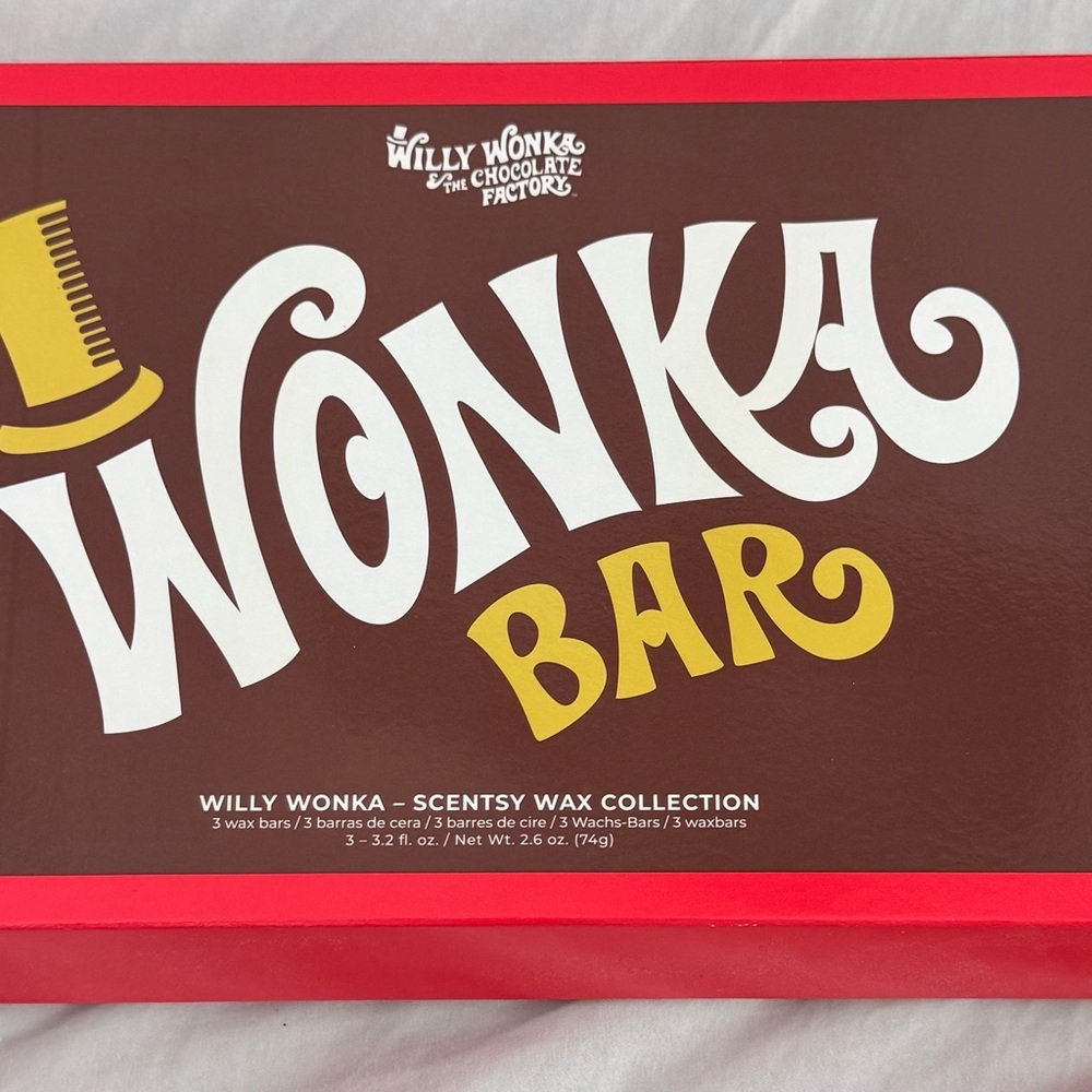 Scentsy Willy Wonka Wax Collection - Red and Brown